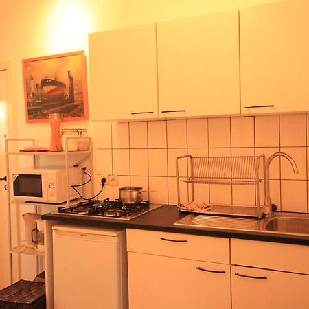 Cozy Studio Close To Zaventem Airport Brussel Bagian luar foto